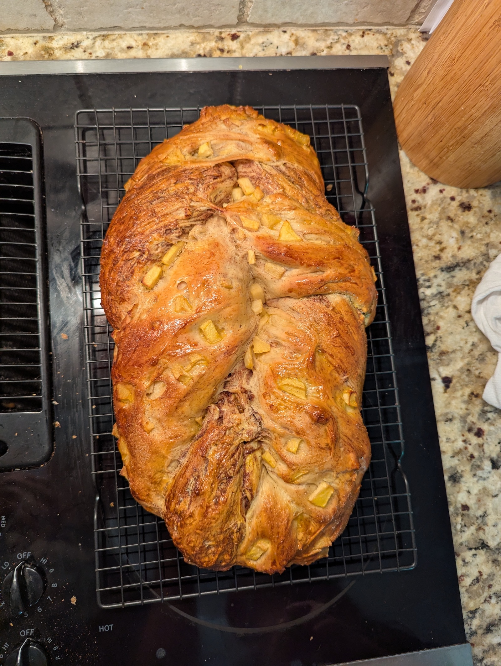Braided apple cinnamon bread
